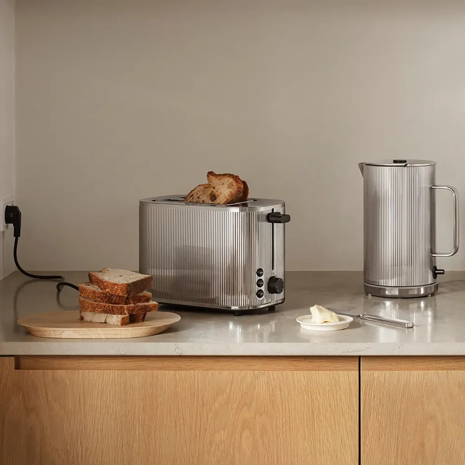 Best Georg Jensen BERNADOTTE Elkedel, stål råstfri stål