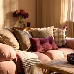 Best Lexington Buttoned Pillow, burgundy