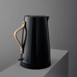 Stelton Køkkenmaskiner<Emma elkedel, black