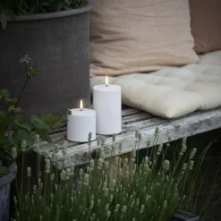 New Uyuni Lighting LED Outdoor Pillar Candle 13 cm, white nordic white