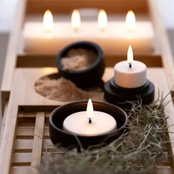 Uyuni Lighting Lys & Duftlys<LED Tealight Maxi, nordic white
