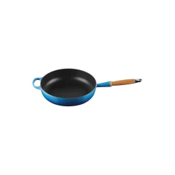 Online Le Creuset Signature stegepande med træhåndtag Ø 28 cm, azure