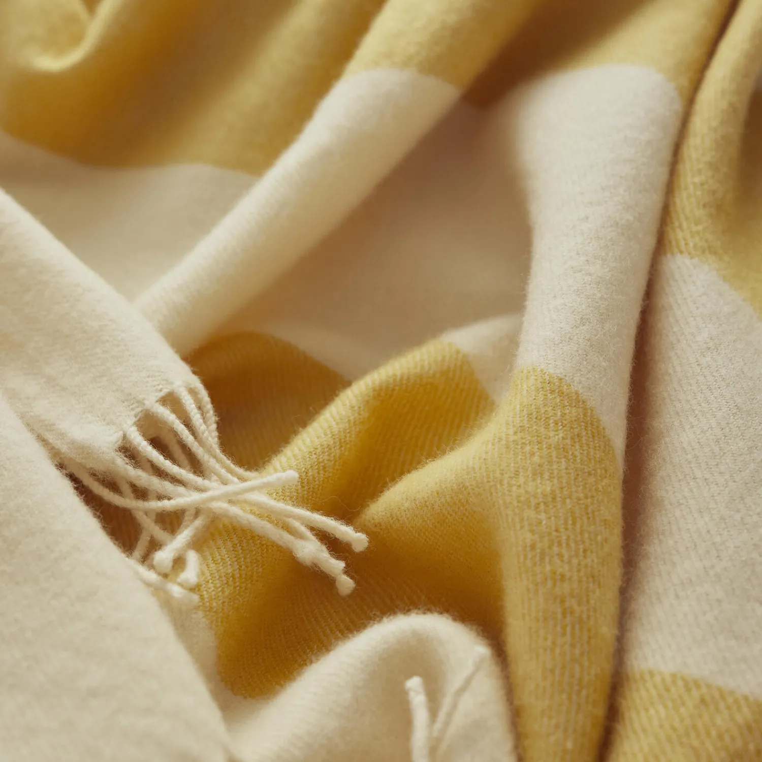 Silkeborg Uldspinderi The Sweater plaid, 08007 golden yellow